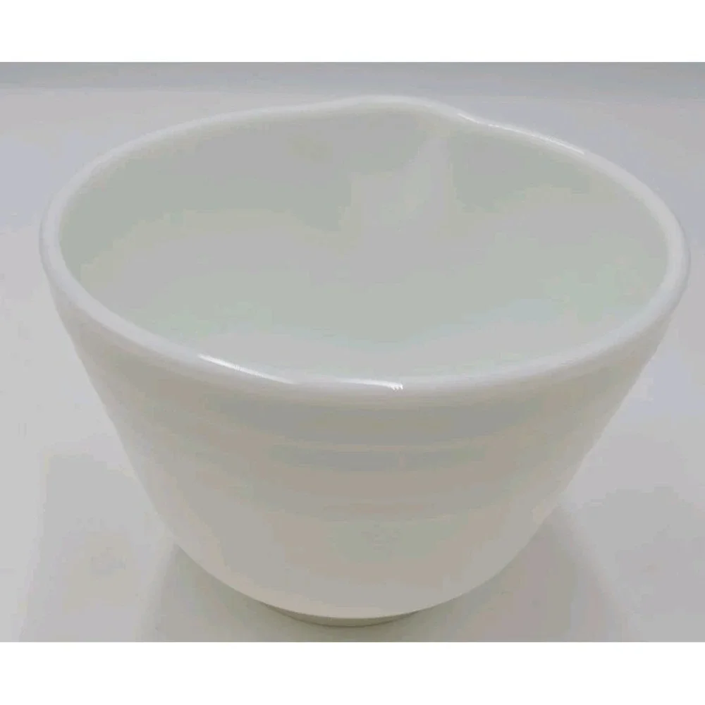 Hamilton Beach Pyrex 4 cup White Milk Glass 6